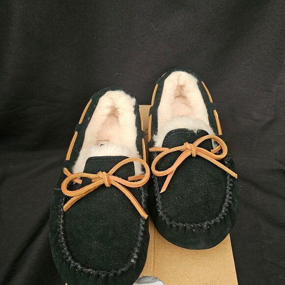 UGG Slippers - Picture 2 of 3